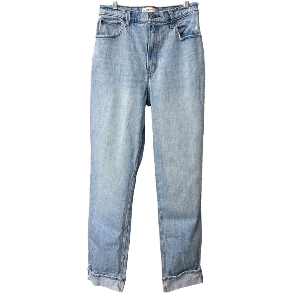 Abercrombie & Fitch Curve Love 90s Straight Ultra High Rise Jeans Light Wash 8L